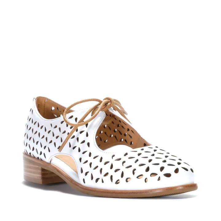 Bresley Alightan White Womens Shoes