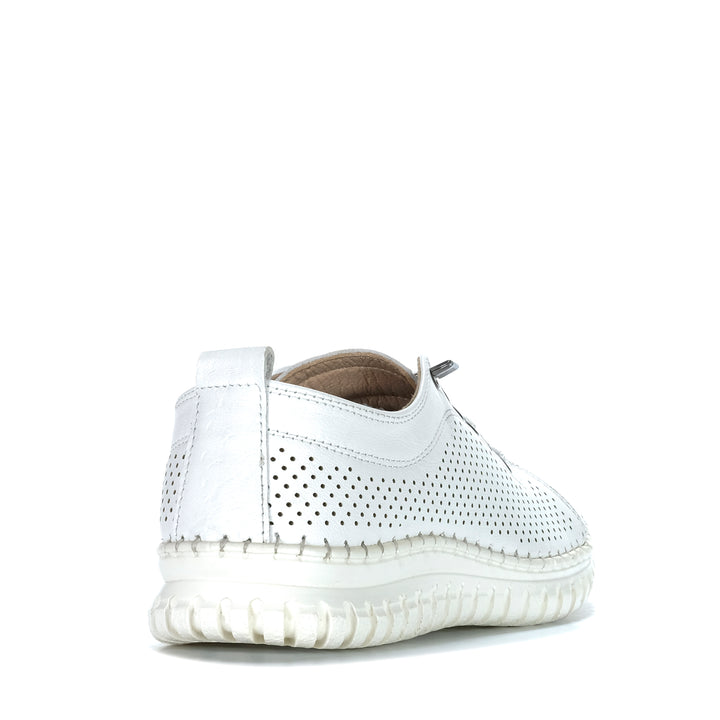 Cassini Mayday White Womens Shoes
