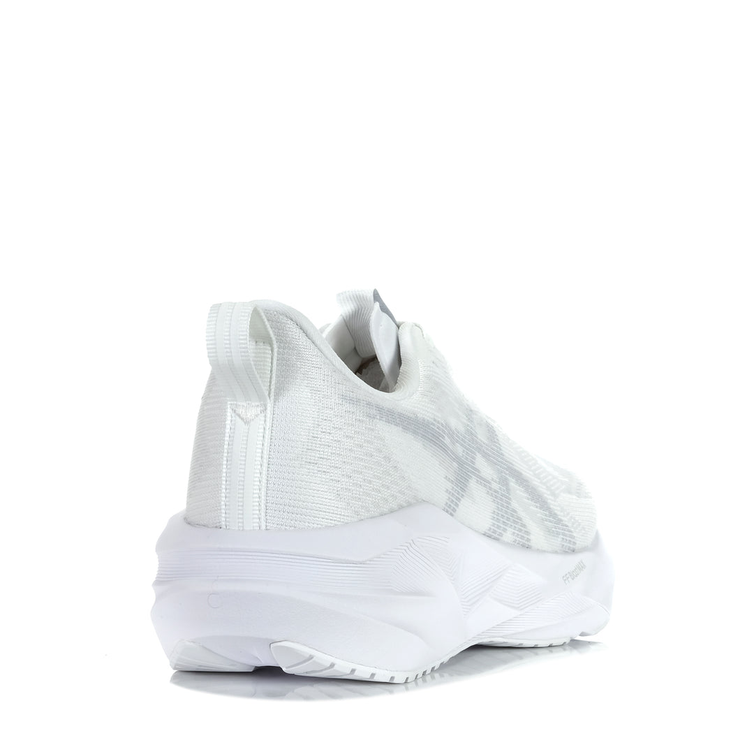 Asics Novablast 5 Womens White/Piedmont Grey