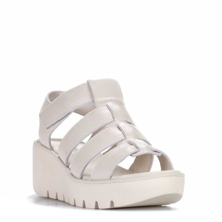 Bresley Pern Womens Sandals