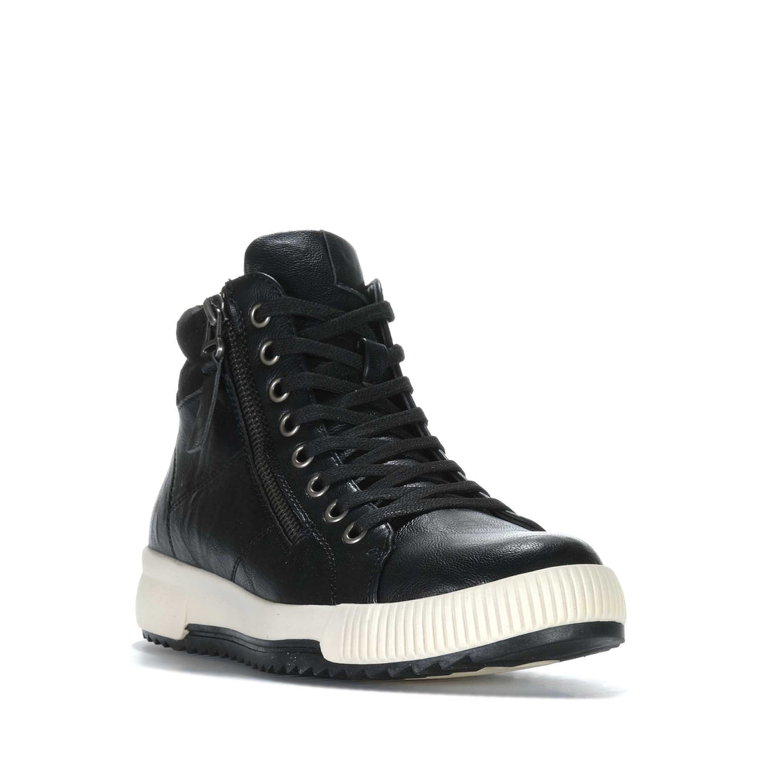 CC Resorts Gumi Black Womens Boots