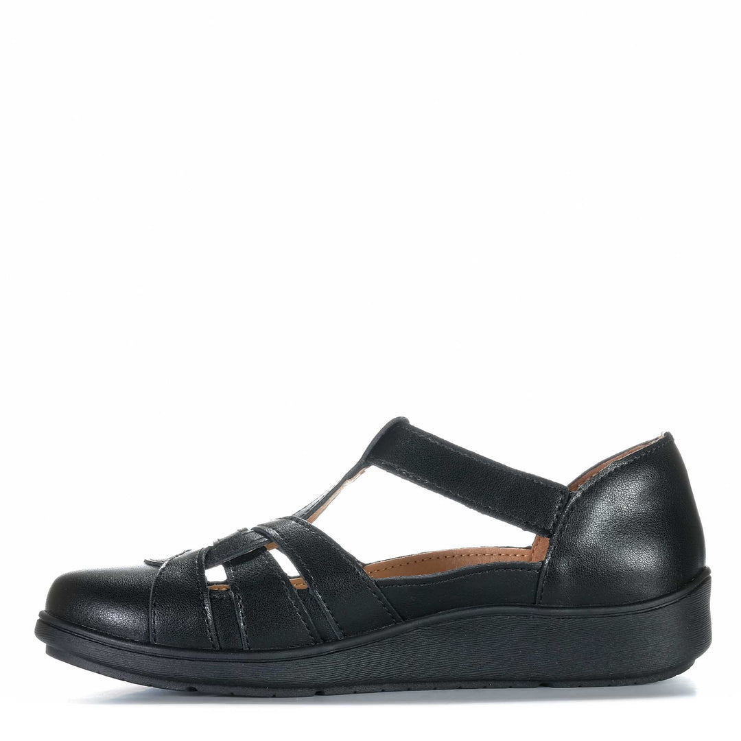 CC Resorts Nove Womens Flats