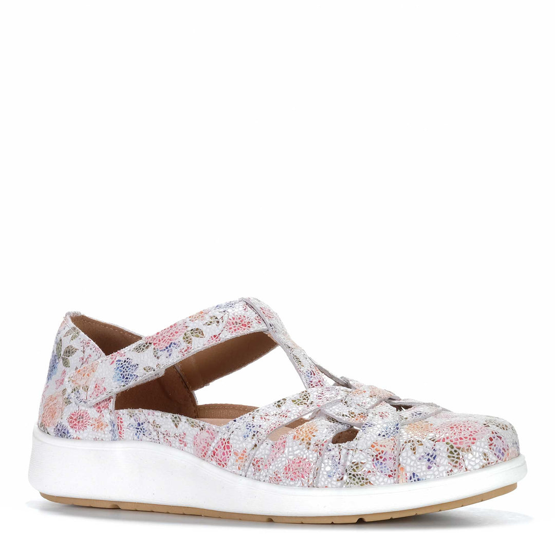 CC Resorts Nove Womens Flats