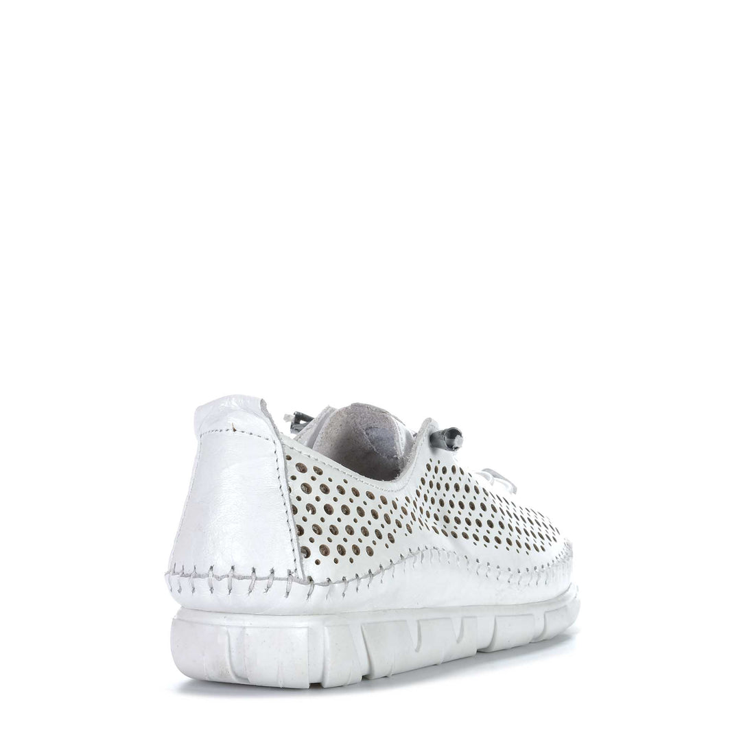 Cabello Chin Womens Flats