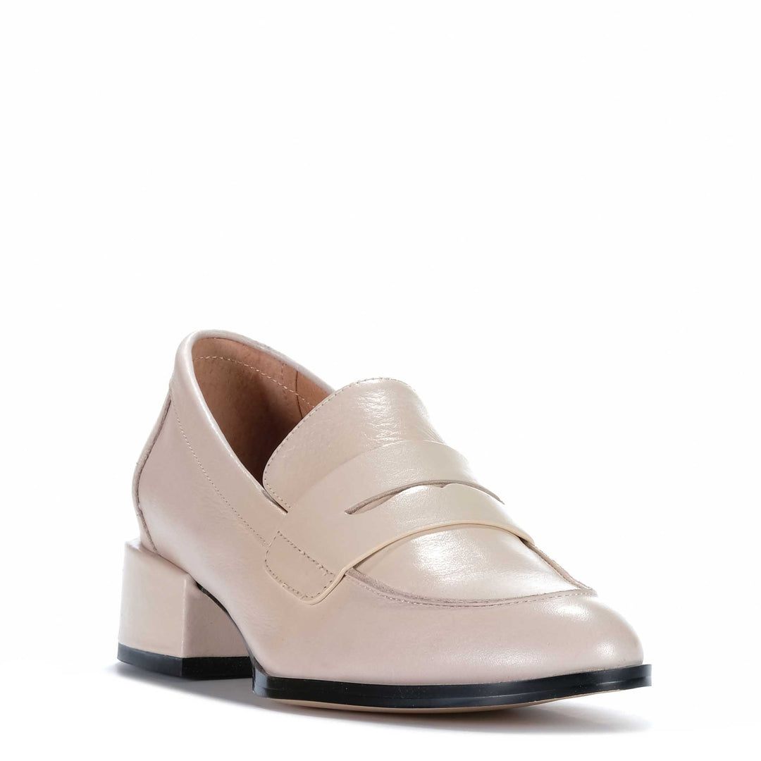 EOS Cass Womens Heels