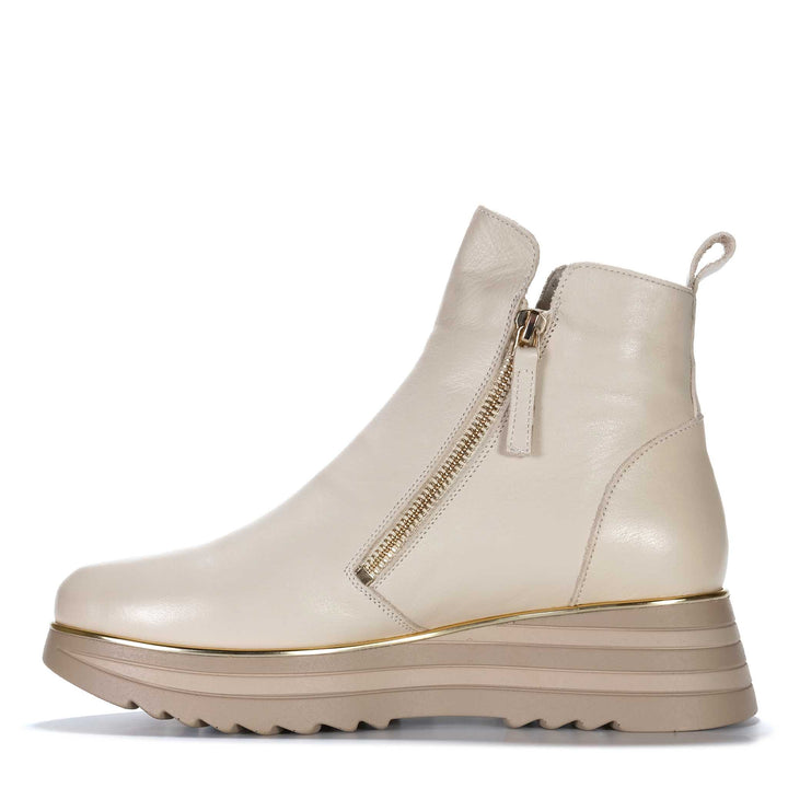 Gelato Groupie Swan Womens Boots