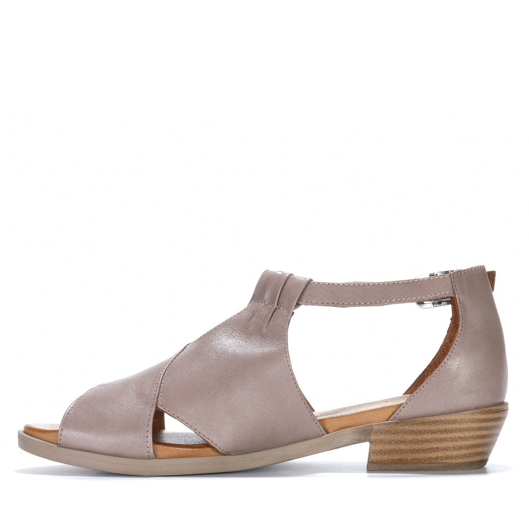 Le Sansa Digby Hat Womens Sandals