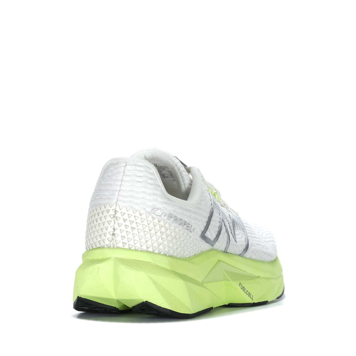 New Balance FuelCell Propel v5 D Width WFCPR4T3