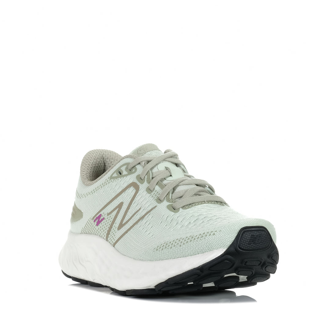 New Balance Fresh Foam Evoz ST v1 D Width Green, Womens