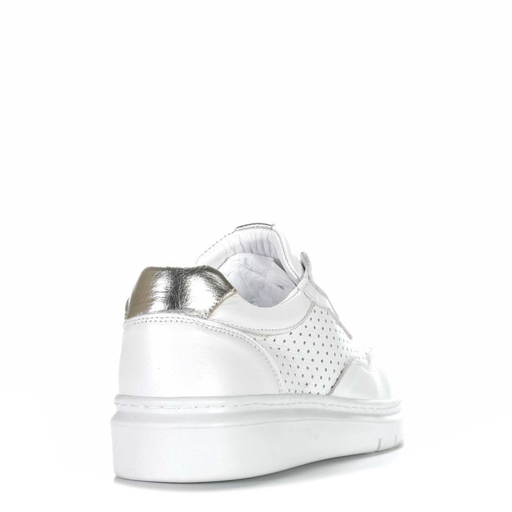 Rilassare Taurus Womens Sneakers